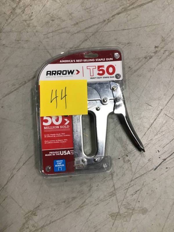 lot 44 image: Arrow Fastener T50 Heavy-Duty Staple Gun in good condition
