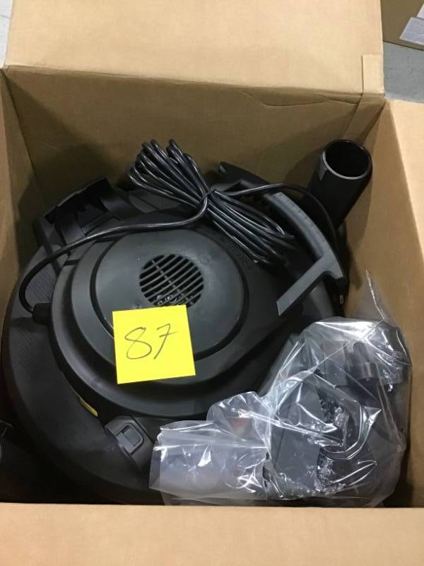 lot 87 image: RIDGID 12 Gal. 5.0-Peak HP WetDry Vacuum in good condition