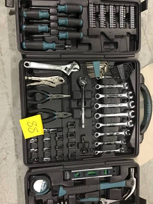 lot 88 image: ANVIL 38 in. Drive SAE and Metric Homeowners Tool Set (137-Piece) not used