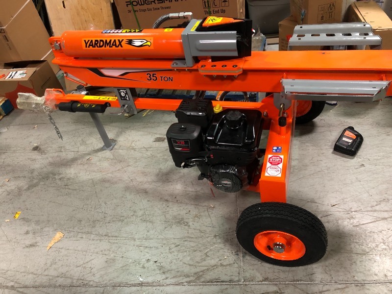 lot 108 image: YARDMAX 35-Ton 306cc Gas Log Splitter IN GOOD CONDITIONS