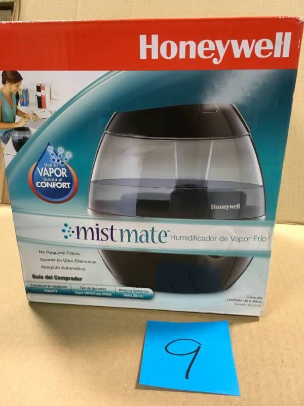 lot 9 image: Honeywell 0.5 Gal. MistMate Ultrasonic Cool Mist Humidifier open box not used