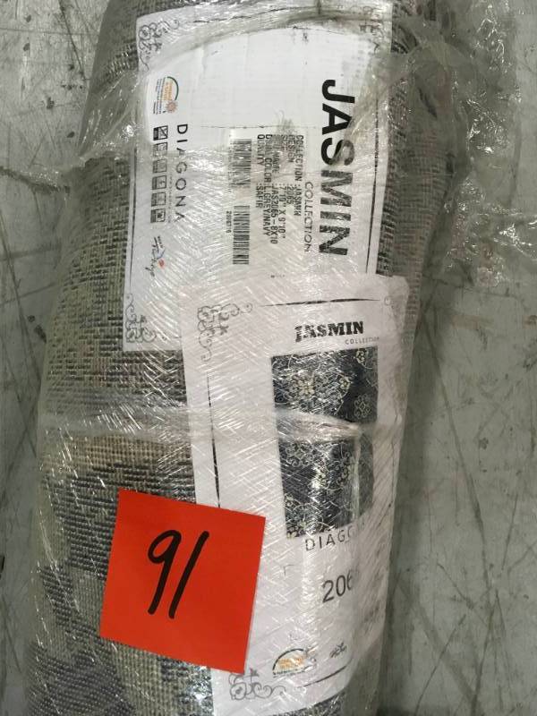 lot 91 image: Diagona Designs Jasmin Collection Contemporary Medallion Design Navy and Ivory 8 ft. x 10 ft. Area Rug not used
