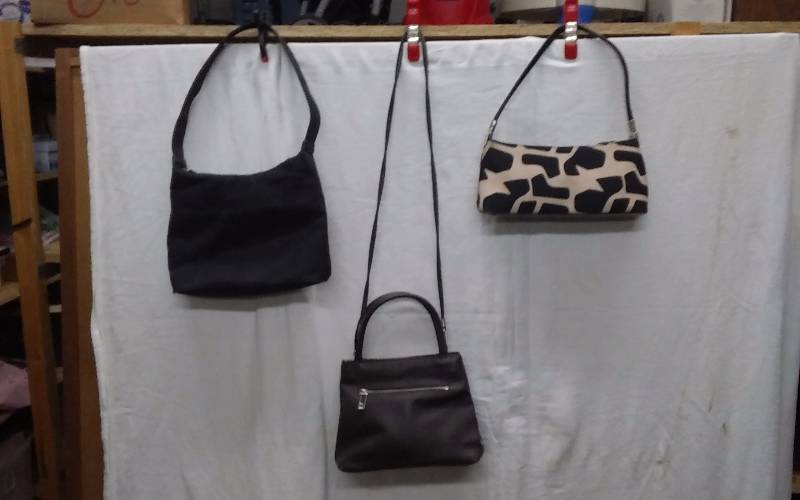 3-Hand Bags