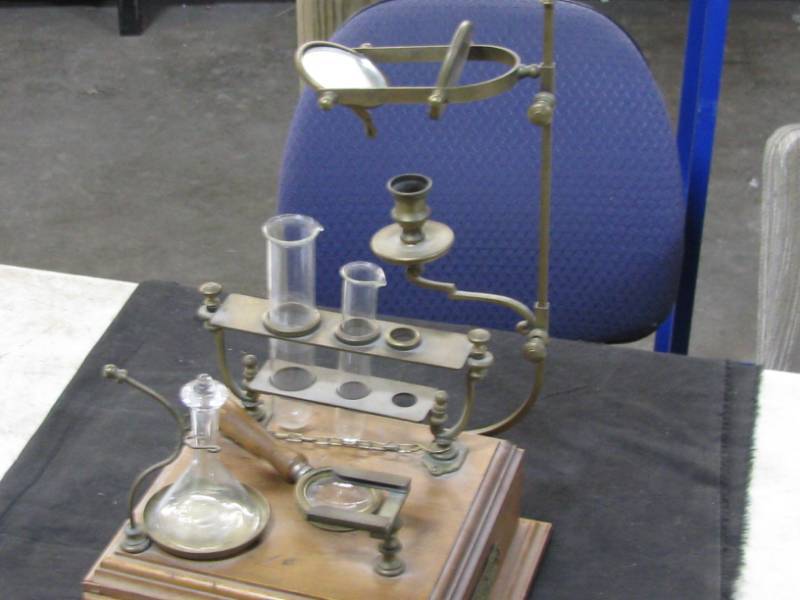 lot 23 image: Steampunk
