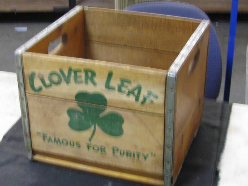 lot 34 image: Clover Leaf Milk Crate