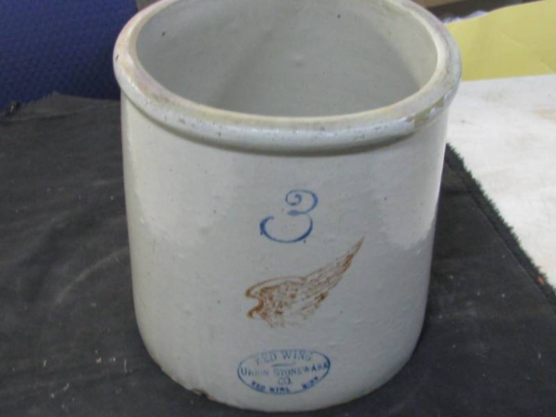 lot 45 image: Red Wing 3gl Crock