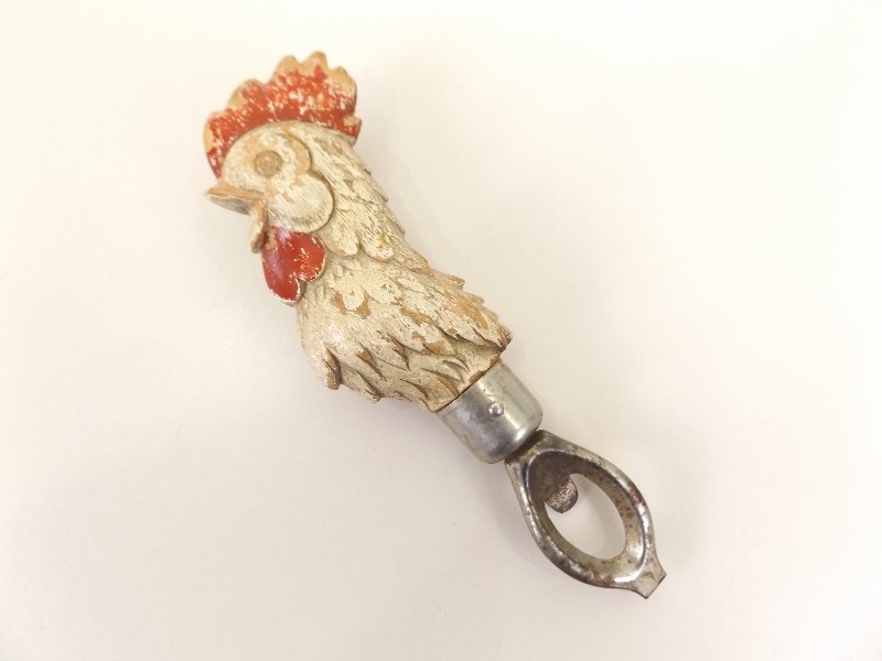 lot 22 image: Antique Hand Carved Wood Rooster Themed Bottle Opener