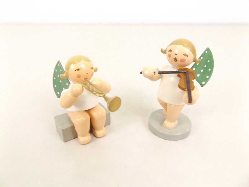 lot 23 image: 2 Vintage Wendt Kuehn W u K Germany Angels