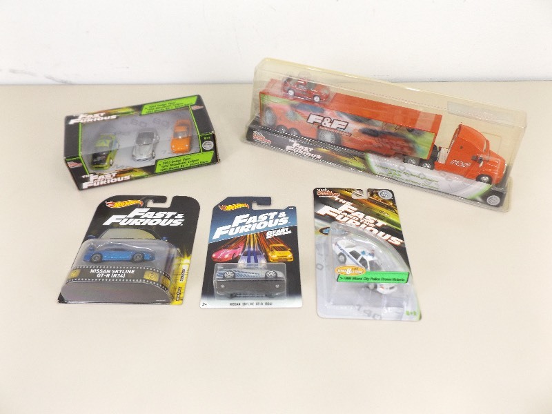 lot 48 image: Lot of NEW Hot Wheels etc. Fast and Furious Die Cast Cars