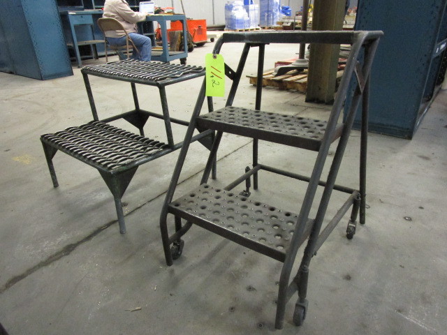 lot 11 image: ROLLING AND PORTBLE STAIRS