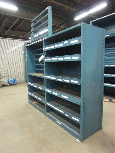 lot 44 image: STEEL SHELVING UNIT
