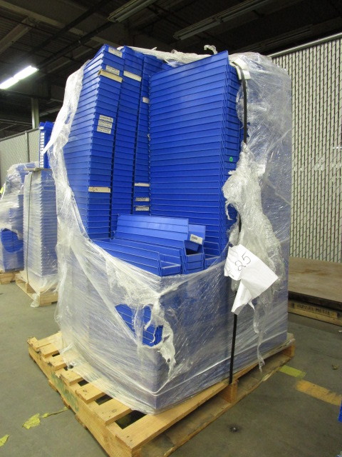 lot 75 image: AKRO-MILS BLUE PLASTIC PARTS BINS