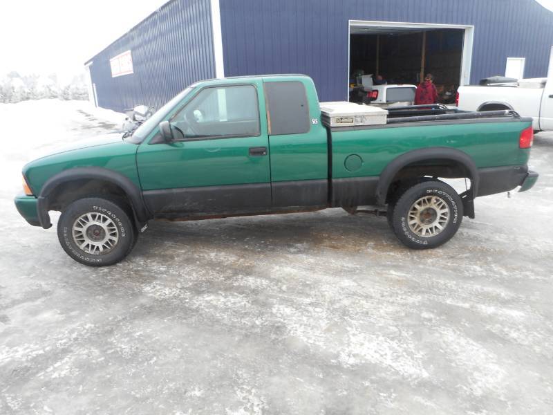 2000 GMC Sonoma 4x4 Truck