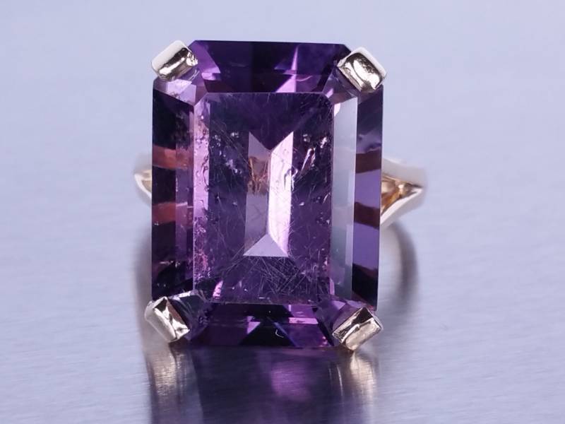 15ct Natural Amethyst Estate Ring - 14k