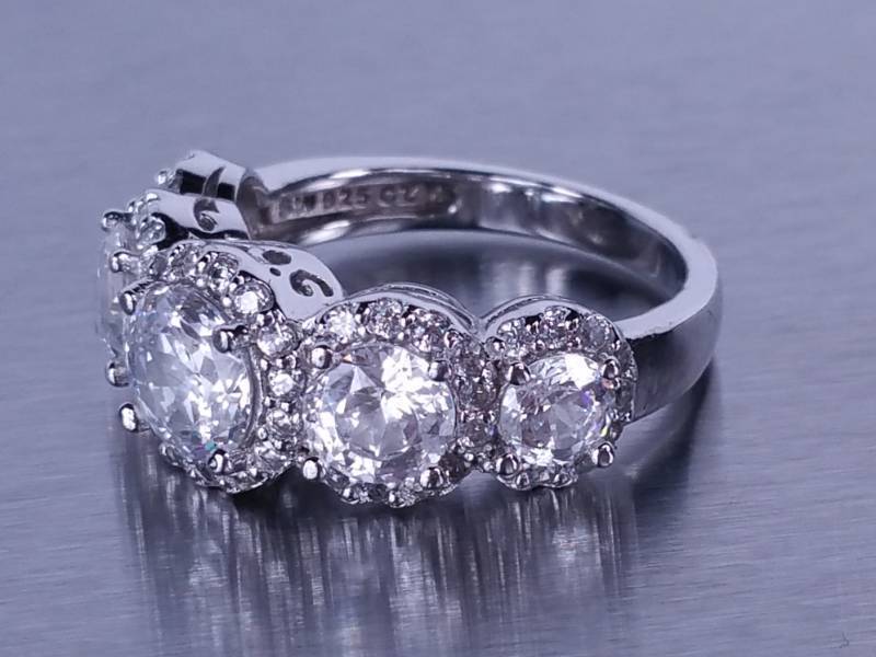 Ladies 3ct Dinner Estate Ring