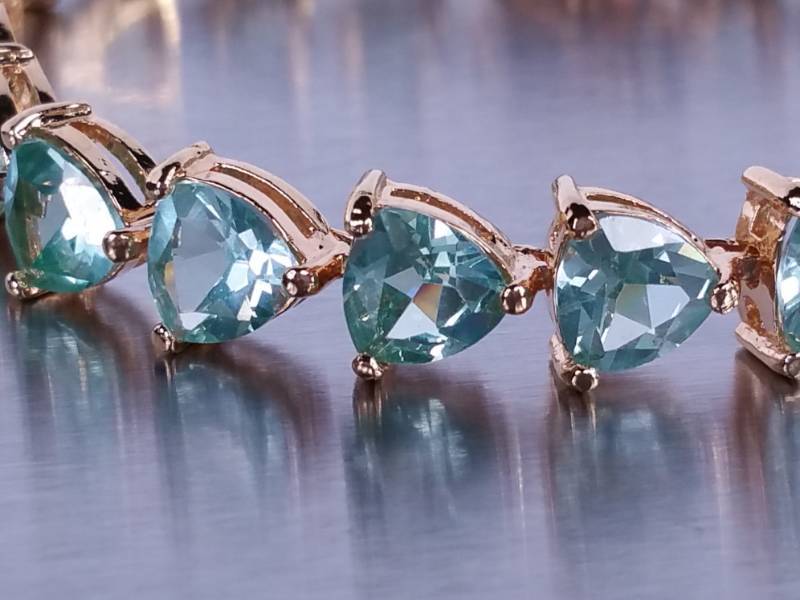 11 CT Green Tourmaline Estate Bracelet Sterling