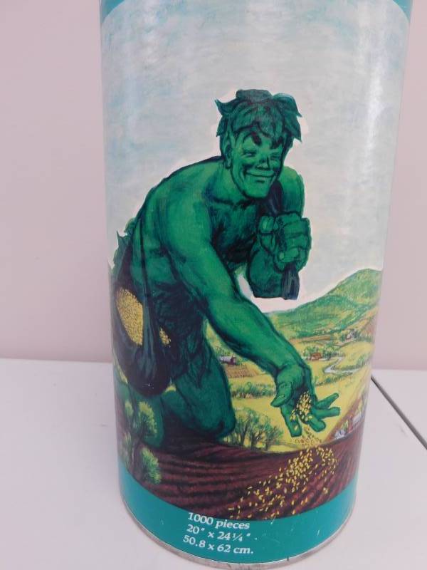 lot 59 image: 1000 Piece Green Giant Puzzle