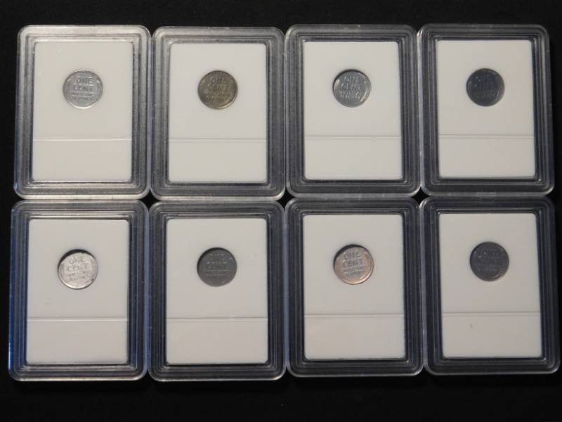 lot 28 image: Eight High Quality 1943 Lincoln Steel Pennies In Coin  Holders