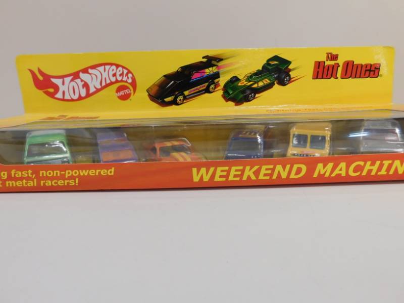 lot 106 image: Six Hot Wheels Hot Ones Weekend Machines