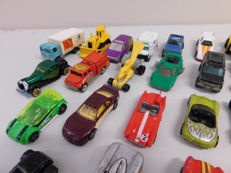 lot 109 image: 45 Misc. Hot Wheels