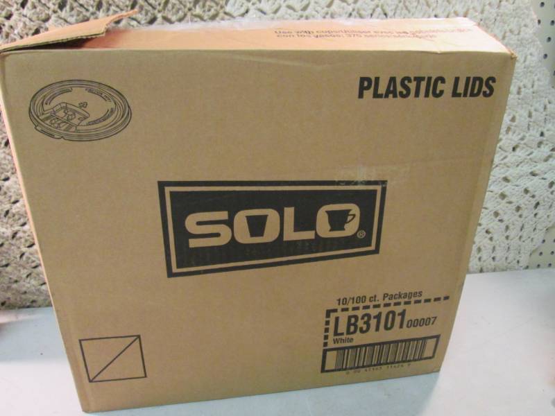 Case of 1000 Solo Plastic Cup Lids ...