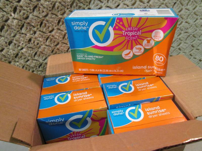 Case of 6 Boxes of Dryer Sheets Isl...