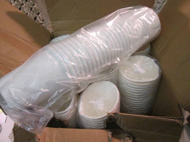 Case of 261 10 ounce Hot Cups  RM6...