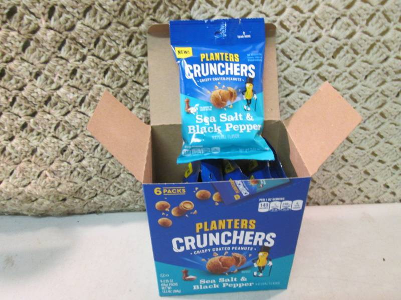 Box with 6 Bags of Planters Crunche...