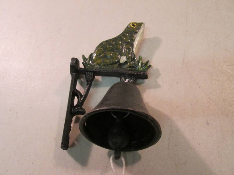Cast Iron Bell and Mounting Bracket...