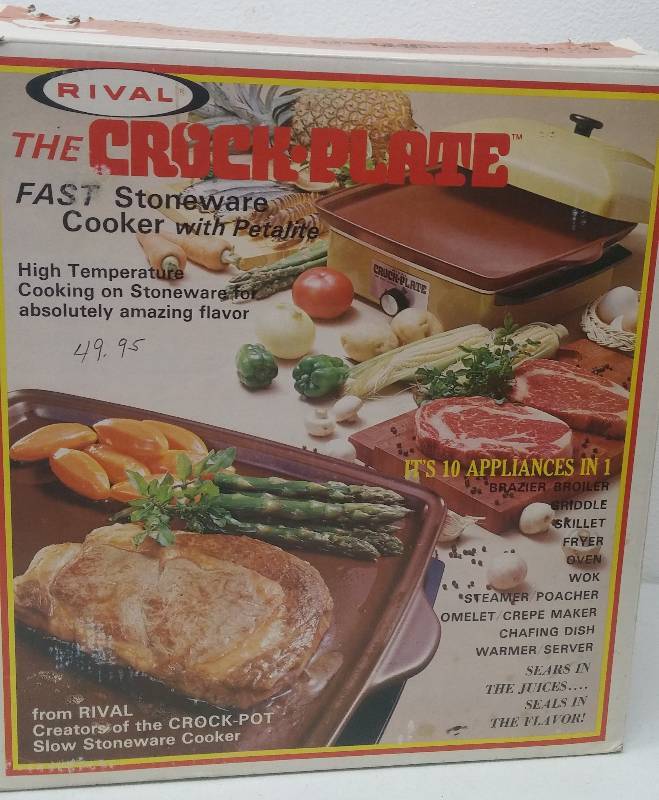 lot 95 image: Rival The Crock Plate, as-new in box
