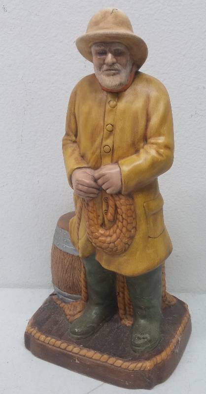 lot 68 image: Fisherman Ceramic Porcelin Figurine