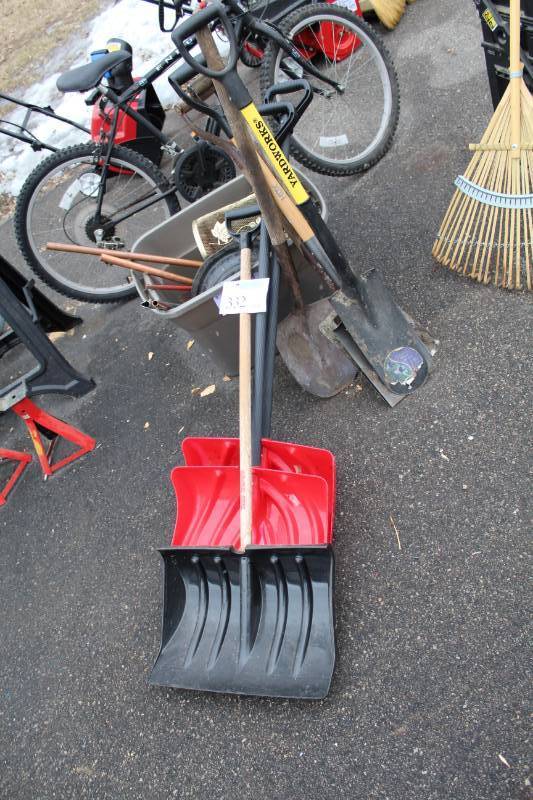lot 332 image: Snow Shovels, Shovels, Spades