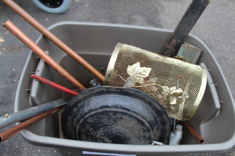 lot 316 image: Scrap Metal
