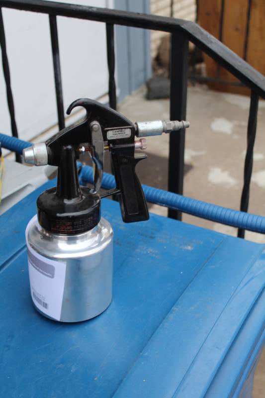 lot 362 image: Campbell-Hausfeld Paint Sprayer