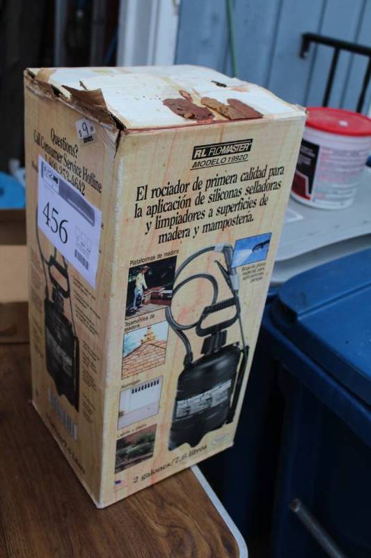 lot 456 image: RL Flomaster Wood and Masonary SealantCleaner 2-Gallon Premium Sprayer