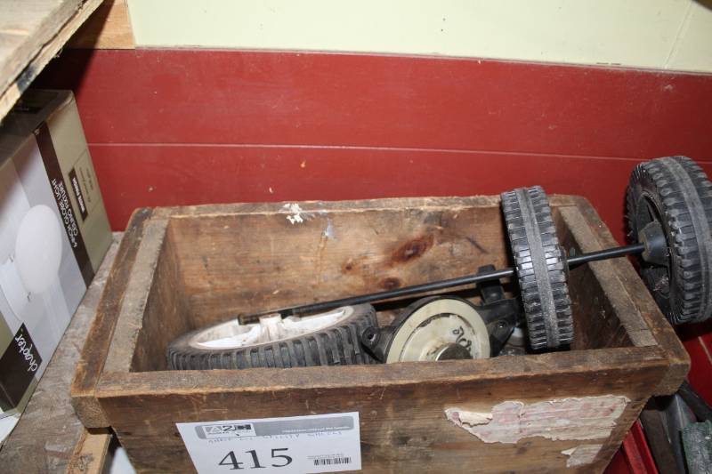 lot 415 image: Utility Wheels