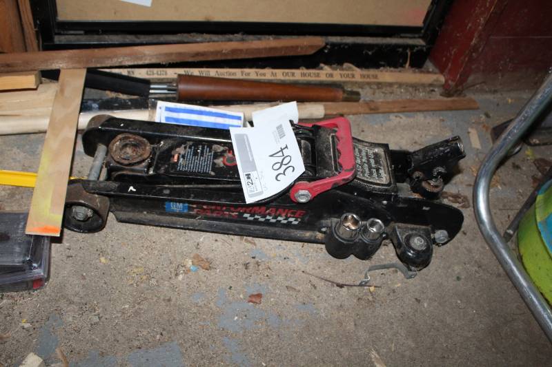 lot 384 image: GM Performance Parts 2.5-Ton Low Profile Hydraulic Floor Jack with LED