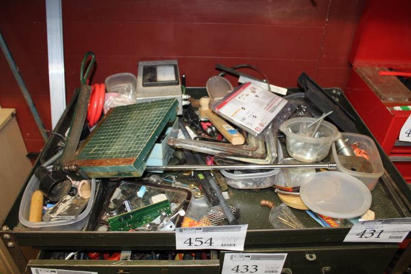 lot 431 image: Hardware, Paper Cutter, And More