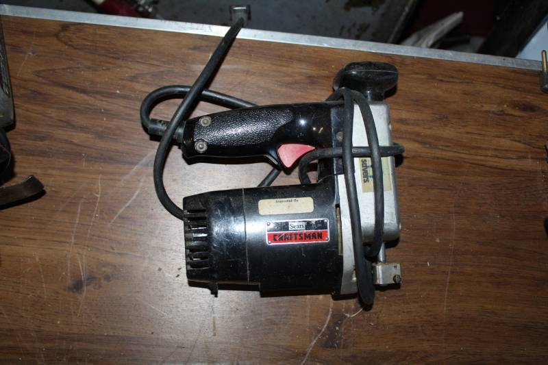 lot 394 image: Craftsman Auto Scroller Saw