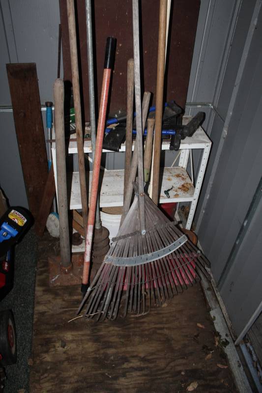 lot 484 image: Garden Tools - Leaf Rakes, Snow Shovel, Ground Compactor