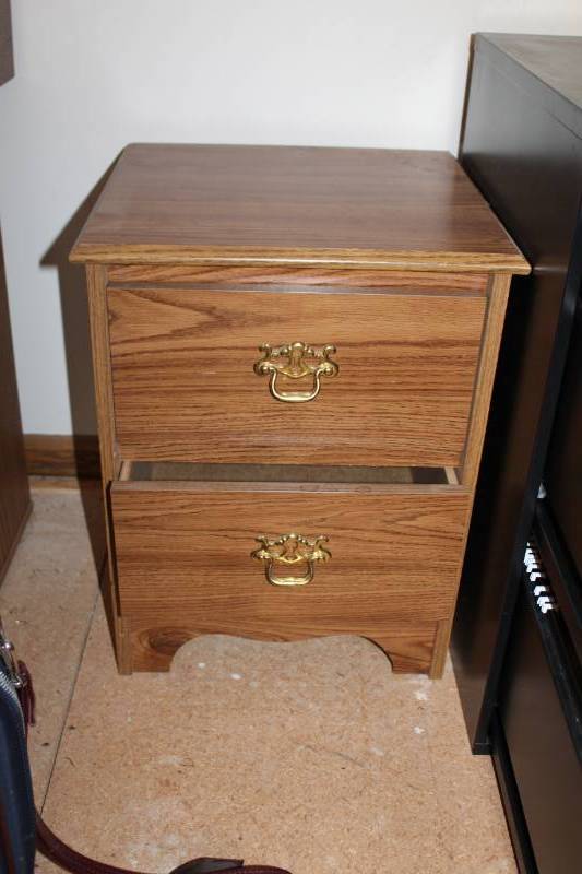 lot 1044 image: Wooden Side Table