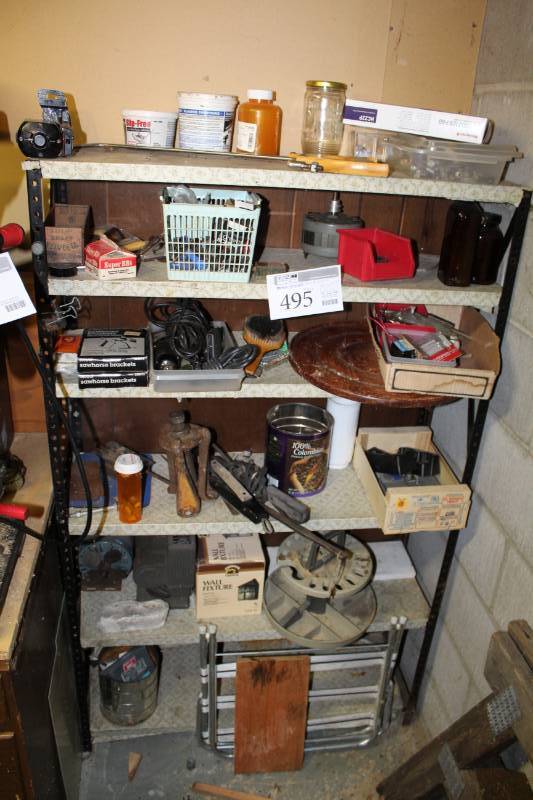 lot 495 image: Lot of Shelf and All Contents