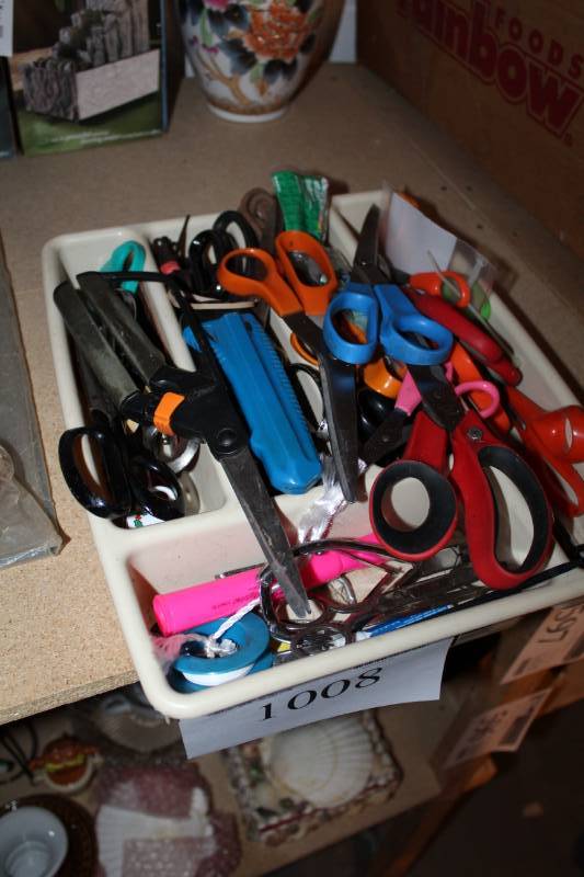 lot 1008 image: Large Lot of Scissors