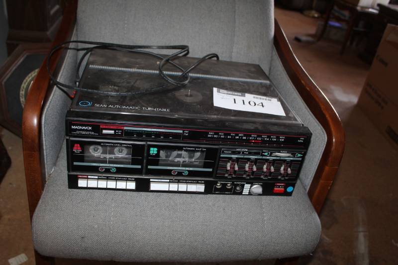 lot 1104 image: Magnavox Semi Automatic Turntable Stereo System including dual Cassette and (2) Speakers
