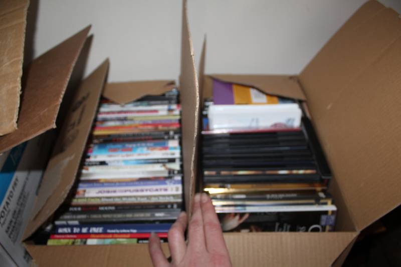 lot 1094 image: Large lot of DVDs