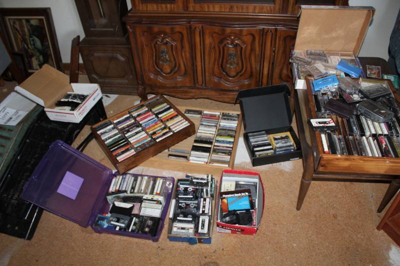 lot 1093 image: Large Lot of Cassette Tapes