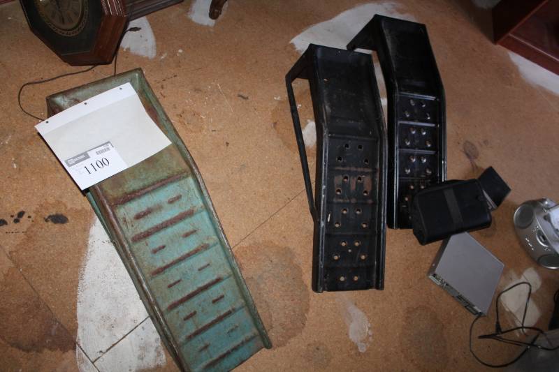 lot 1100 image: Lot of (3) Car Ramps - (2) Black, (1) Green
