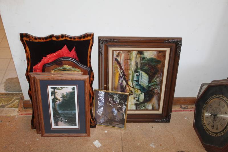 lot 1092 image: Artwork