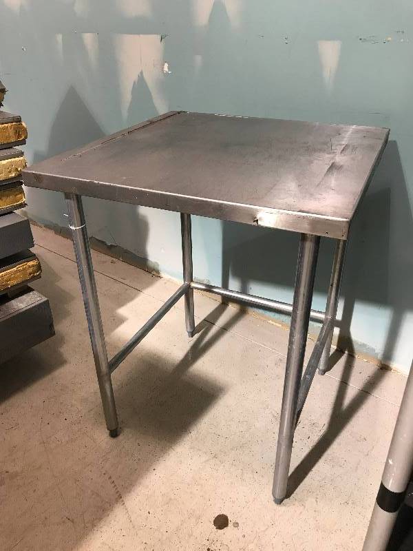 lot 47 image: Stainless Table 30x30x34