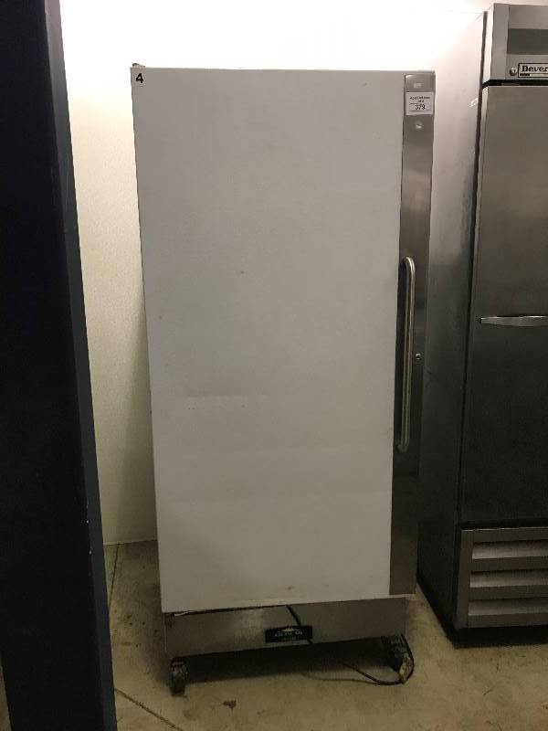 lot 9 image: Arctic Air Single Door Freezer on Casters - Model # F22CW4 - 115 Volts - 5 Amps - 32 x 31 x 75 - NSF ApprovedRuns Freezes
